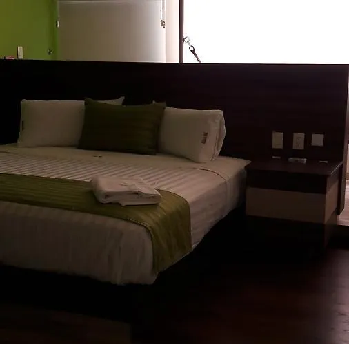 Hotel Y Natura 4*